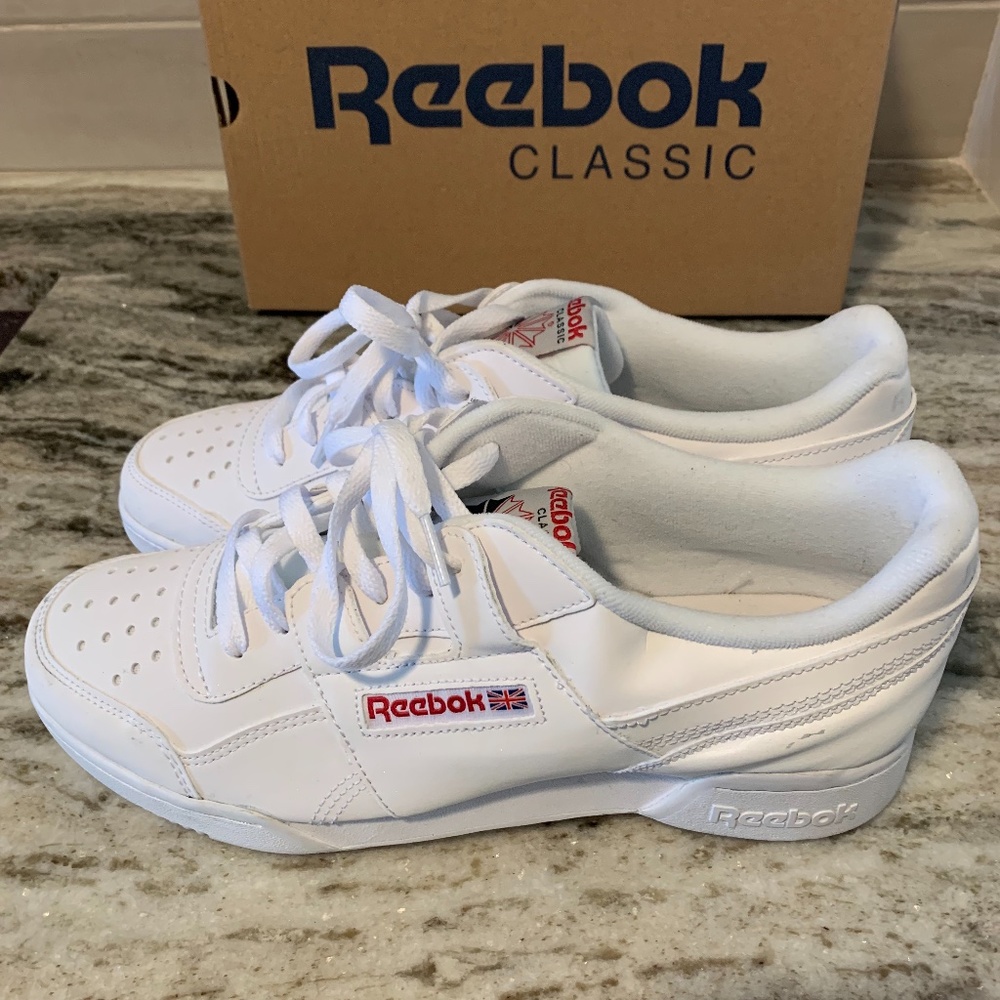 Reebok Mens Workout Plus Mu White Cross Training